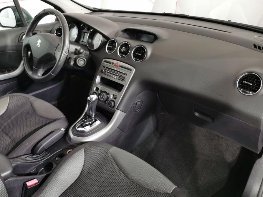 Peugeot 308 I Москва  - изображение 12