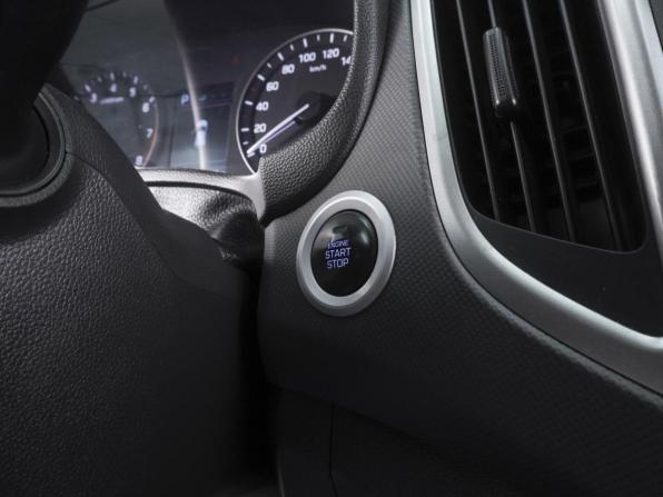 Hyundai Creta I с пробегом 2019 года, цена 1 995 000 рублей, 114044 км, внедорожник, Автокод Объявления