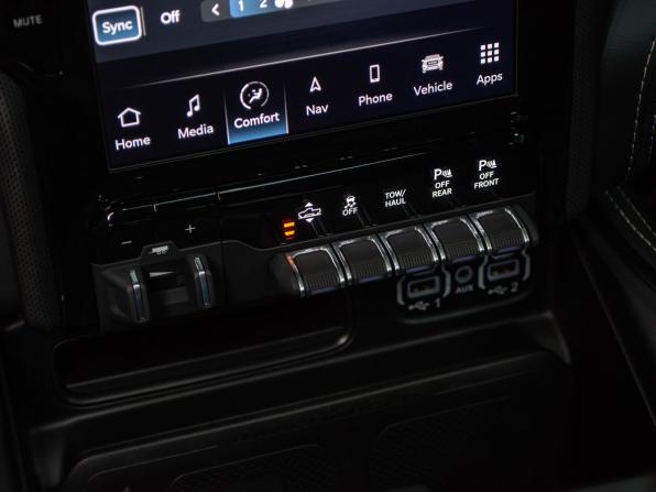 Ram 1500 V с пробегом 2023 года, цена 9 499 000 рублей, 273 км, offers.body_type.unknown, Автокод Объявления