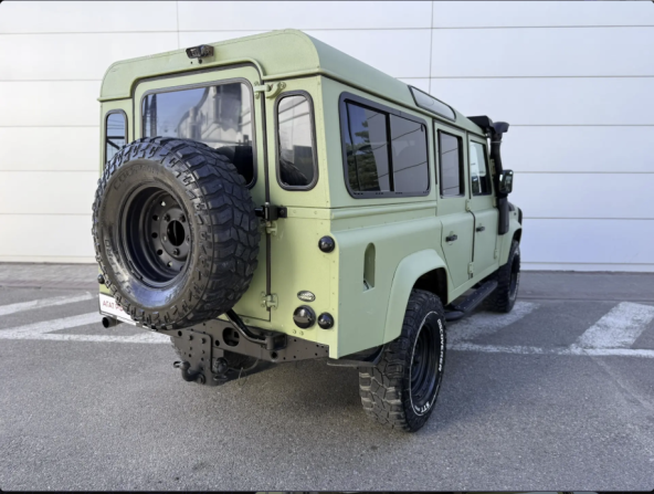 Land Rover Defender I Рестайлинг с пробегом 2012 года, цена 1 999 000 рублей, 108617 км, внедорожник, Автокод Объявления