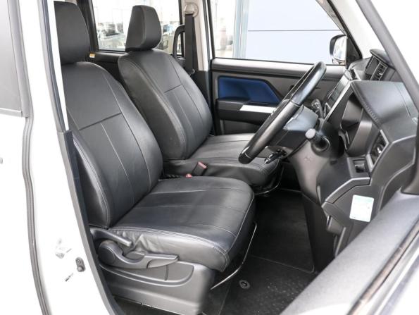 Toyota Roomy I с пробегом 2019 года, цена 1 118 500 рублей, 66371 км, микровэн, Автокод Объявления