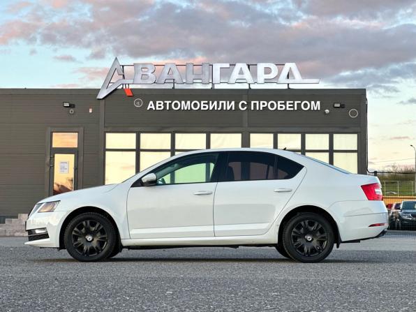 Skoda Octavia III (A7) Рестайлинг с пробегом 2018 года, цена 1 700 000 рублей, 122924 км, лифтбек, Автокод Объявления