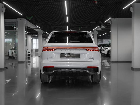 Geely Monjaro I Рестайлинг 2 с пробегом 2025 года, цена 4 180 000 рублей, 22 км, внедорожник, Автокод Объявления
