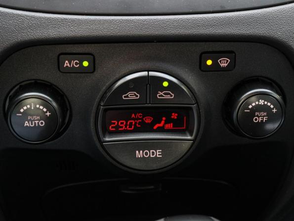 Kia Rio II Рестайлинг с пробегом 2010 года, цена 757 000 рублей, 134572 км, хэтчбек, Автокод Объявления