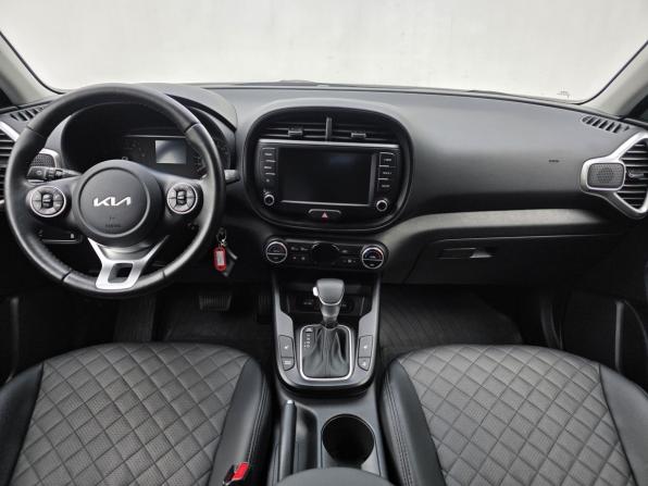 Kia Soul III с пробегом 2021 года, цена 2 370 000 рублей, 23201 км, хэтчбек, Автокод Объявления
