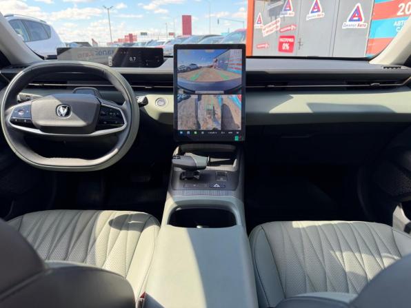 Changan Lamore с пробегом 2023 года, цена 1 965 000 рублей, 28862 км, седан, Автокод Объявления
