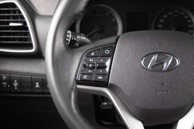 Hyundai Tucson III Рестайлинг с пробегом 2018 года, цена 2 549 000 рублей, 133258 км, внедорожник, Автокод Объявления
