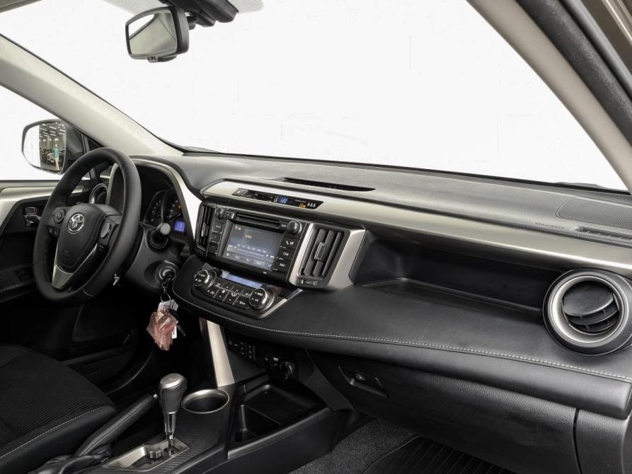 Toyota RAV4 IV (XA40) Москва  - изображение 13