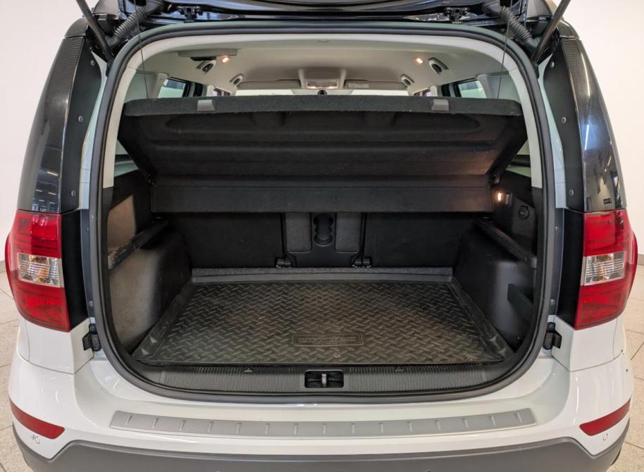 Skoda Yeti I Рестайлинг Санкт-Петербург  - изображение 10