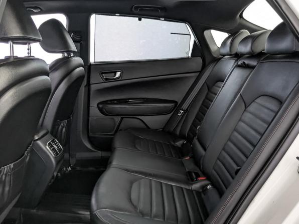 Kia Optima IV Рестайлинг с пробегом 2018 года, цена 1 900 000 рублей, 152000 км, седан, Автокод Объявления