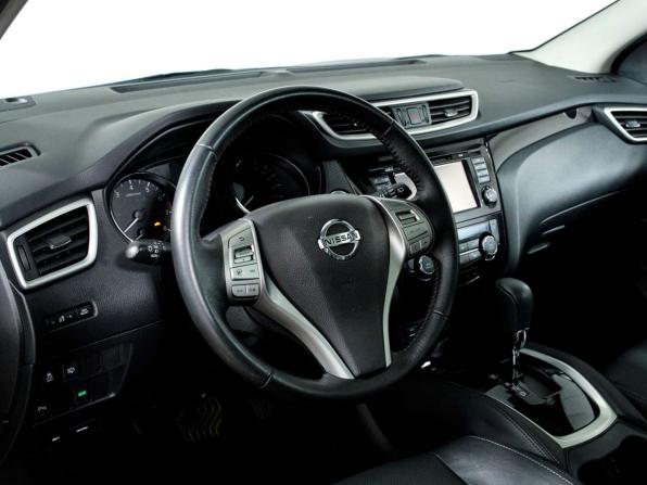 Nissan Qashqai II с пробегом 2018 года, цена 1 798 000 рублей, 122191 км, внедорожник, Автокод Объявления