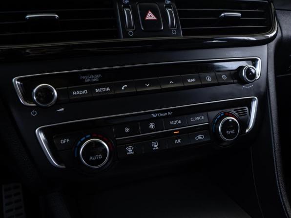 Kia Optima IV с пробегом 2016 года, цена 1 790 000 рублей, 195077 км, седан, Автокод Объявления