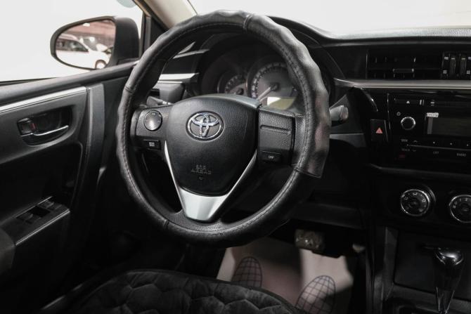 Toyota Corolla XI (E160 E170 E180) с пробегом 2013 года, цена 1 169 000 рублей, 282000 км, седан, Автокод Объявления