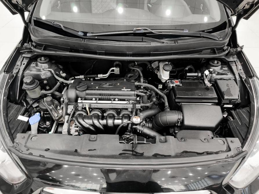Hyundai Solaris I Казань  - изображение 11