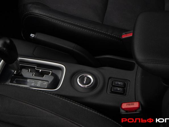 Mitsubishi Outlander III Рестайлинг 2 с пробегом 2015 года, цена 1 423 000 рублей, 229521 км, внедорожник, Автокод Объявления
