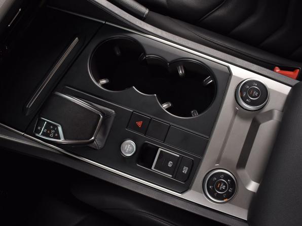 Volkswagen Touareg III с пробегом 2019 года, цена 4 619 999 рублей, 129700 км, внедорожник, Автокод Объявления