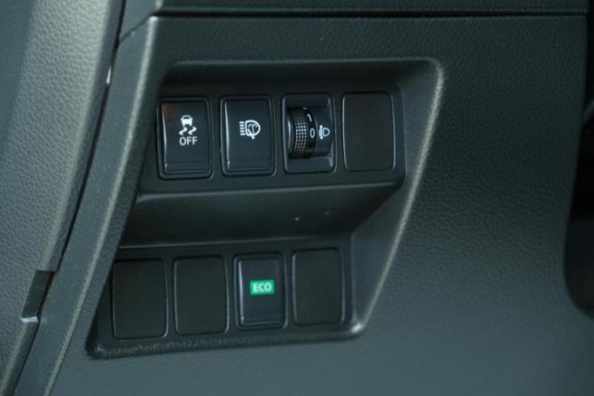 Nissan Qashqai II с пробегом 2014 года, цена 1 599 000 рублей, 168000 км, внедорожник, Автокод Объявления