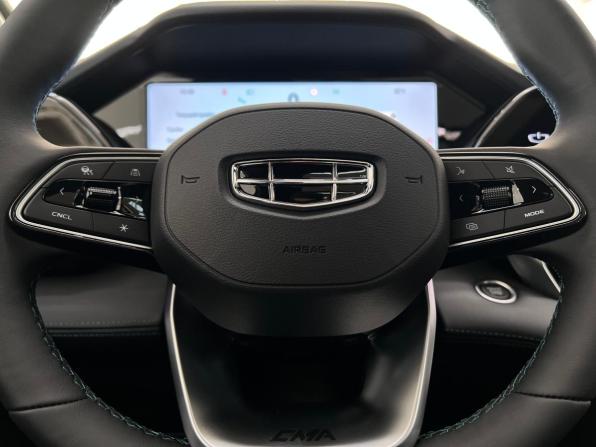 Geely Monjaro I Рестайлинг с пробегом 2026 года, цена 4 664 000 рублей, 15 км, внедорожник, Автокод Объявления