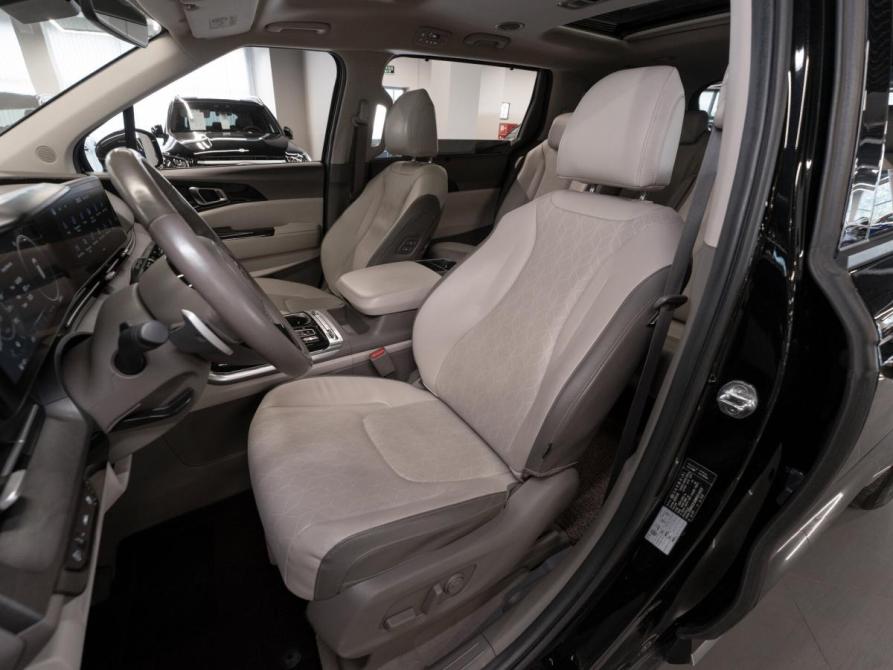 Kia Carnival IV Москва  - изображение 9
