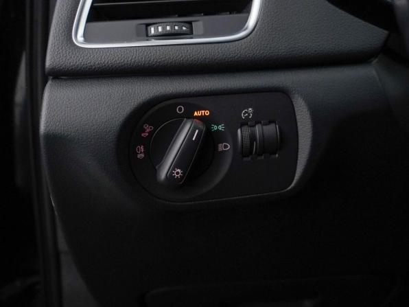 Audi Q3 I (8U) Рестайлинг с пробегом 2016 года, цена 1 944 444 рубля, 98182 км, внедорожник, Автокод Объявления