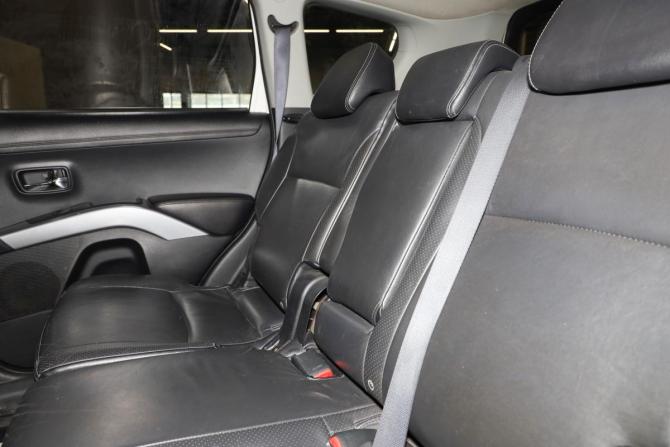 Mitsubishi Outlander II Рестайлинг с пробегом 2010 года, цена 1 399 000 рублей, 247000 км, внедорожник, Автокод Объявления