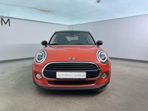 Mini Hatch III (F55/F56) Рестайлинг с пробегом 2018 года, цена 1 950 000 рублей, 40700 км, хэтчбек, Автокод Объявления