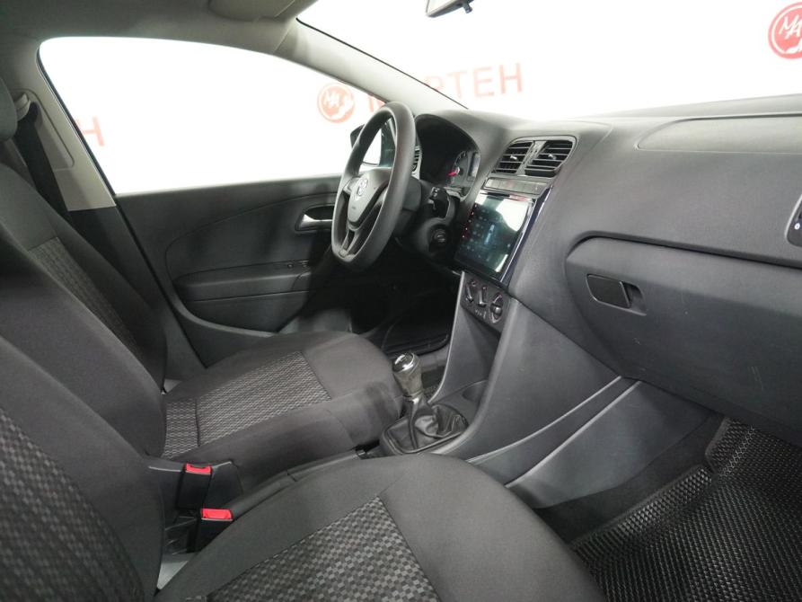 Volkswagen Polo V Рестайлинг Вологда  - изображение 10