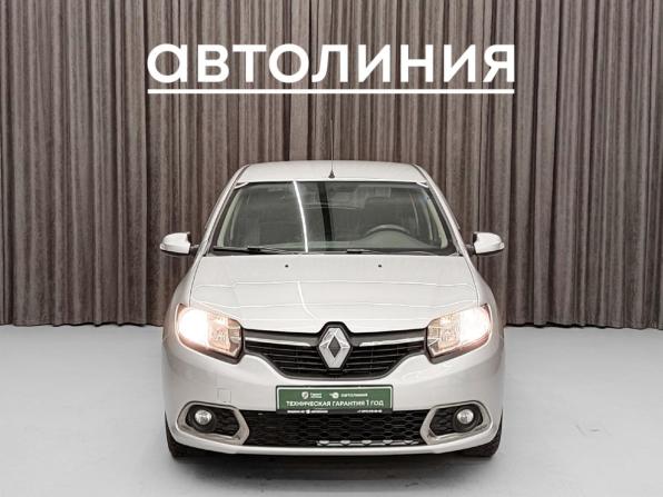 Renault Sandero II с пробегом 2015 года, цена 680 000 рублей, 145000 км, хэтчбек, Автокод Объявления