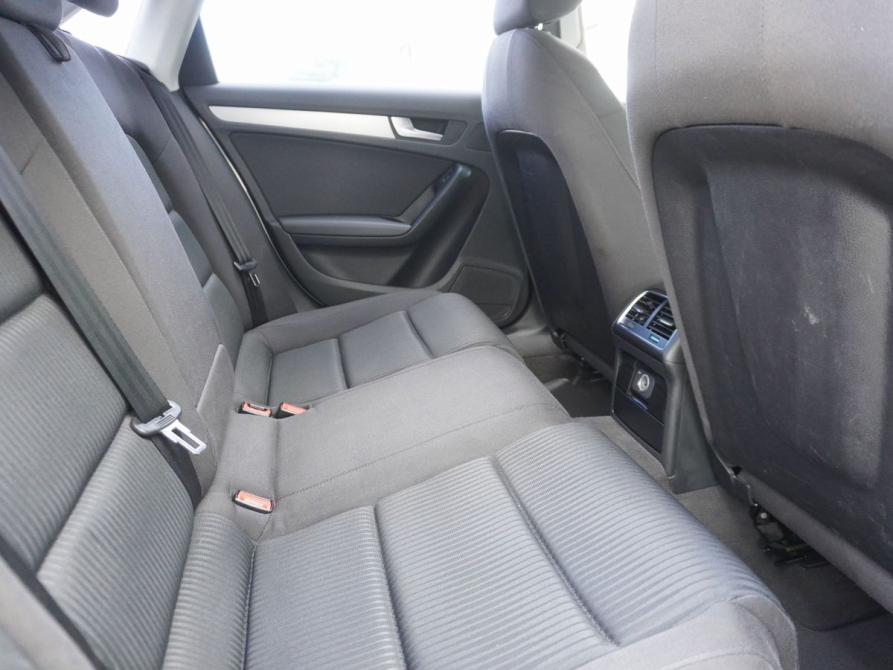 Audi A4 IV (B8) Москва  - изображение 10