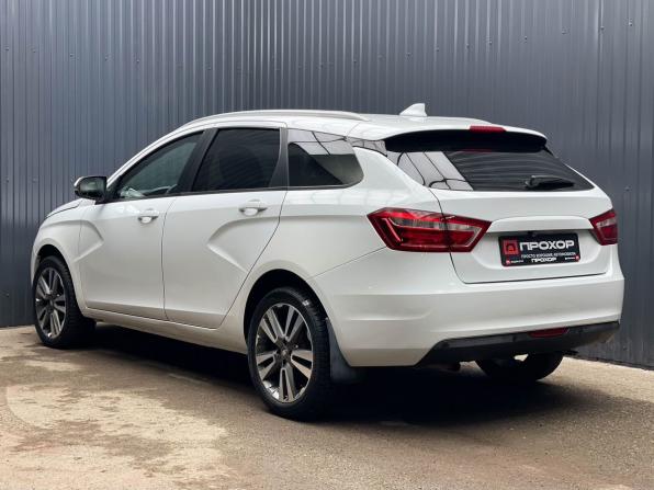 Lada (ВАЗ) Vesta I с пробегом 2019 года, цена 897 000 рублей, 89438 км, универсал, Автокод Объявления