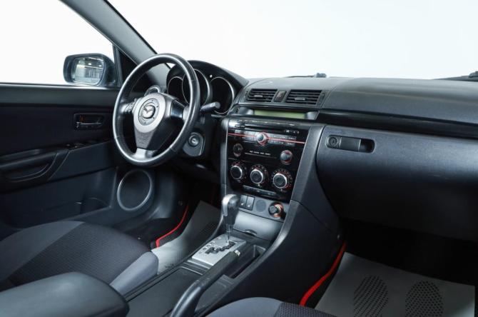 Mazda 3 I (BK) Рестайлинг с пробегом 2008 года, цена 749 000 рублей, 209880 км, седан, Автокод Объявления