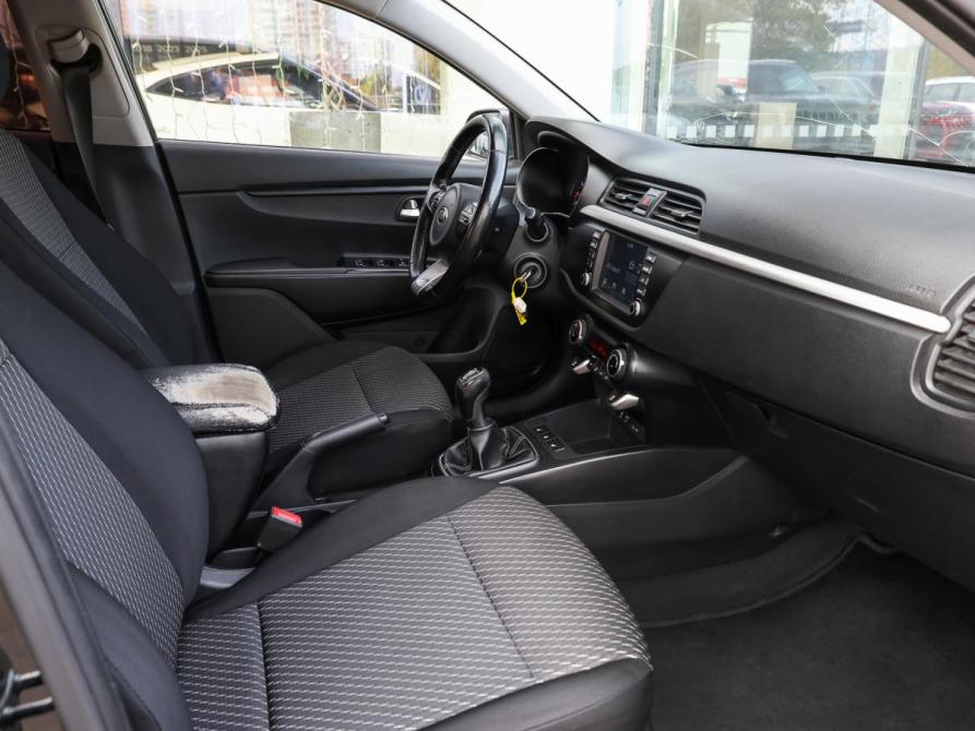 Kia Rio IV Москва  - изображение 8