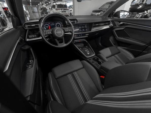 Audi A3 IV (8Y) Рестайлинг с пробегом 2022 года, цена 2 760 000 рублей, 48889 км, седан, Автокод Объявления