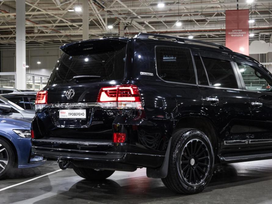 Toyota Land Cruiser 200 Series Рестайлинг 2 Санкт-Петербург  - изображение 8