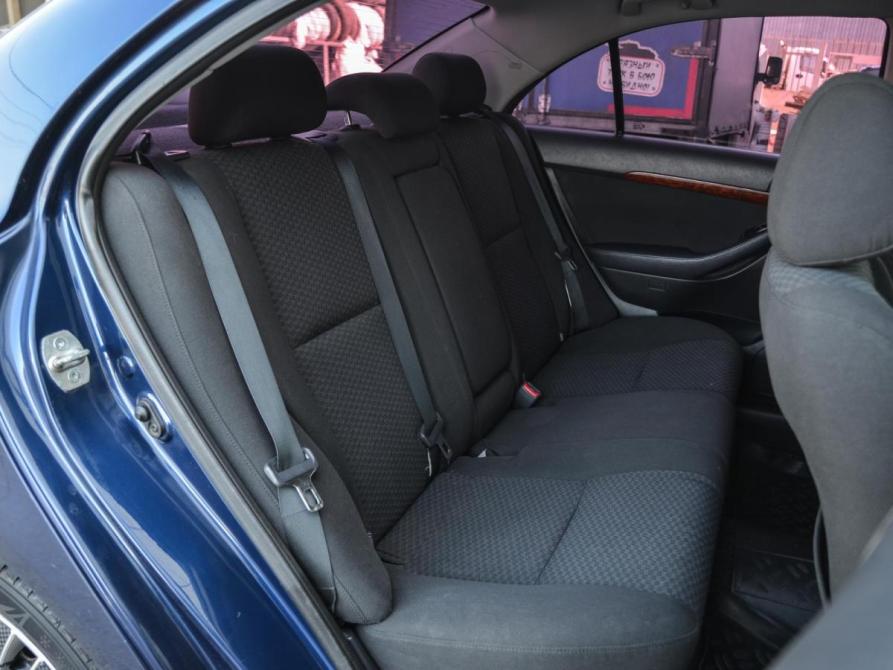 Toyota Avensis II Курган  - изображение 6