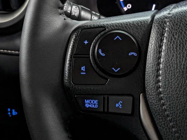 Toyota RAV4 IV (XA40) Рестайлинг с пробегом 2017 года, цена 2 150 000 рублей, 146082 км, внедорожник, Автокод Объявления