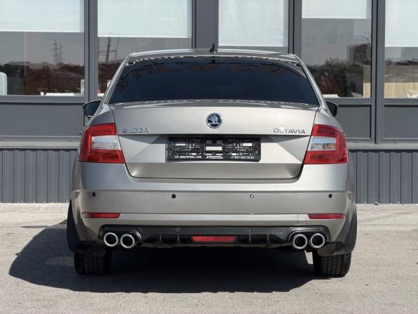 Skoda Octavia III (A7) Рестайлинг с пробегом 2017 года, цена 1 330 000 рублей, 163994 км, лифтбек, Автокод Объявления