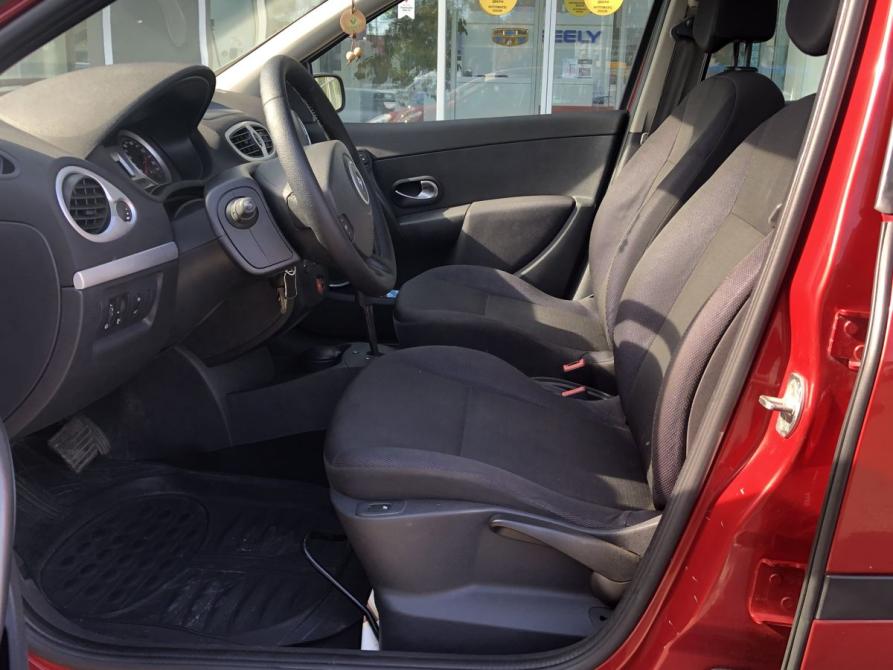 Renault Clio III Брянск  - изображение 9