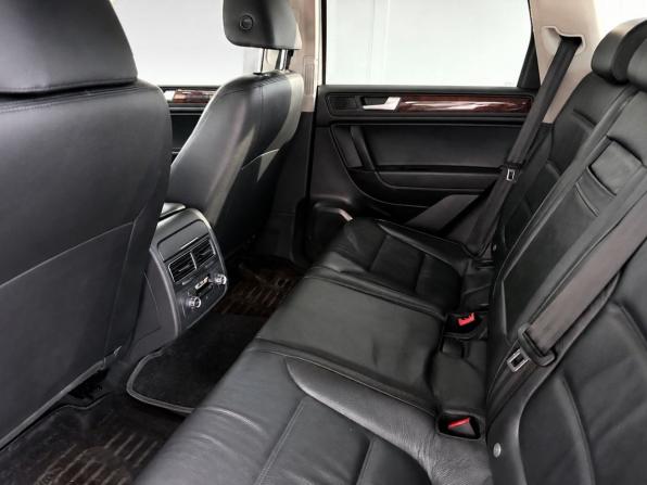 Volkswagen Touareg II с пробегом 2011 года, цена 2 029 000 рублей, 147252 км, внедорожник, Автокод Объявления