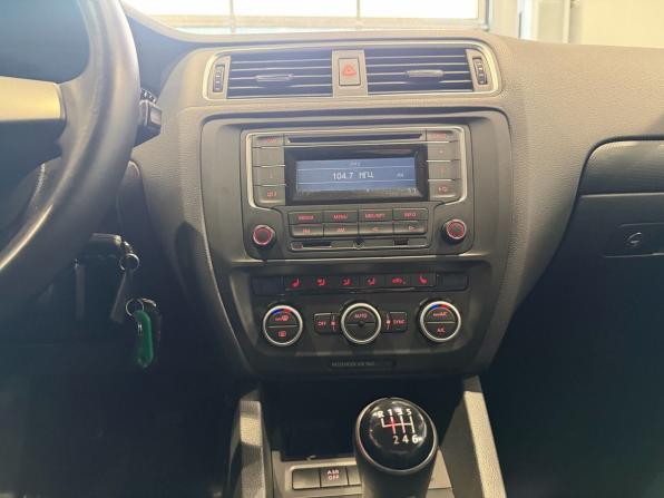 Volkswagen Jetta VI с пробегом 2014 года, цена 1 238 000 рублей, 87064 км, седан, Автокод Объявления