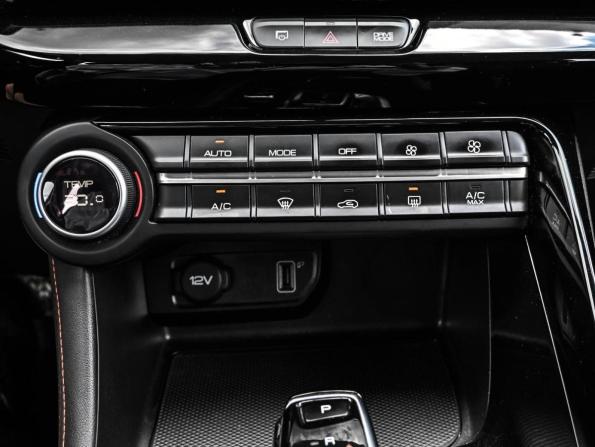 Dongfeng Aeolus AX7 Plus с пробегом 2023 года, цена 1 669 000 рублей, 47595 км, внедорожник, Автокод Объявления