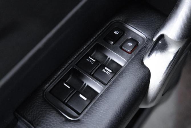 Honda CR-V III Рестайлинг с пробегом 2012 года, цена 1 449 000 рублей, 313000 км, внедорожник, Автокод Объявления
