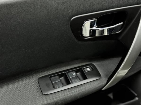 Nissan Qashqai I Рестайлинг с пробегом 2010 года, цена 997 000 рублей, 238785 км, внедорожник, Автокод Объявления