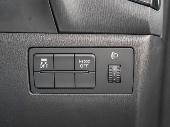 Mazda Axela III с пробегом 2015 года, цена 1 295 000 рублей, 118821 км, седан, Автокод Объявления