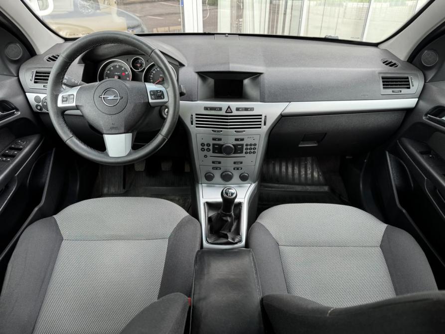 Opel Astra H Рестайлинг Воронеж  - изображение 9