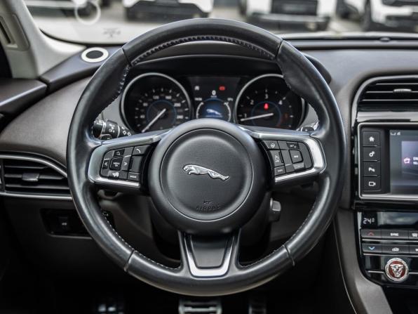 Jaguar F-Pace I с пробегом 2017 года, цена 2 348 000 рублей, 142122 км, внедорожник, Автокод Объявления