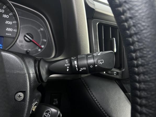 Toyota RAV4 IV (XA40) с пробегом 2012 года, цена 1 790 000 рублей, 226000 км, внедорожник, Автокод Объявления