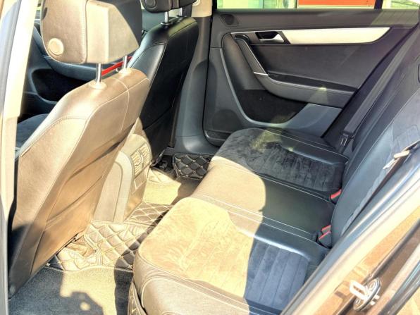 Volkswagen Passat B7 с пробегом 2014 года, цена 1 199 000 рублей, 237016 км, седан, Автокод Объявления