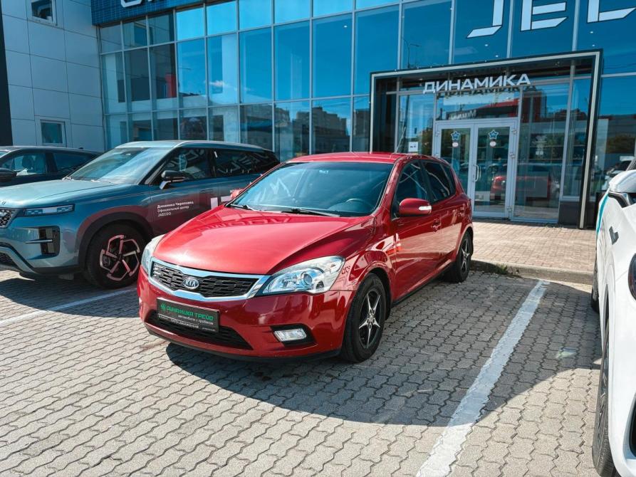 Kia Ceed I Рестайлинг Череповец  - изображение 1