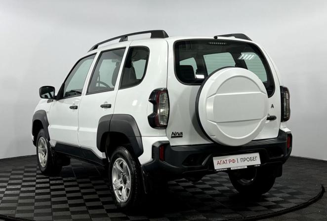 Lada (ВАЗ) Niva Travel I с пробегом 2022 года, цена 910 000 рублей, 64081 км, внедорожник, Автокод Объявления
